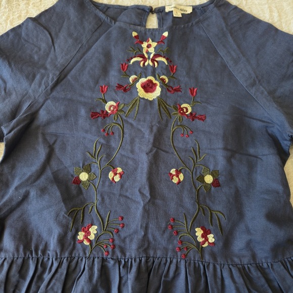 Hidden Alley Embroidered Blouse Sz S Blue‎ Ballon Sleeve Linen Blend Boho Top - Picture 4 of 16